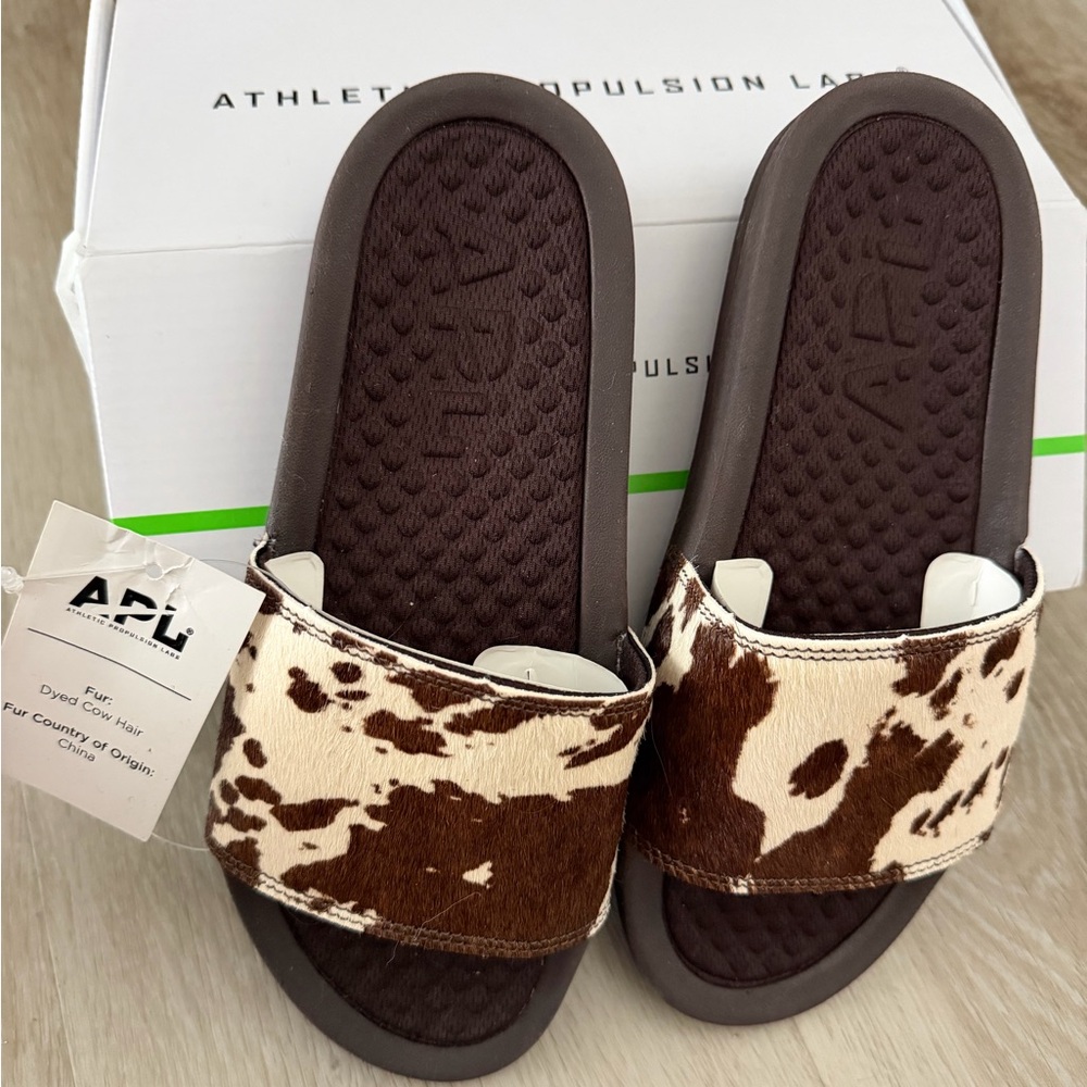 NEW | APL Iconic Slides - Cow Hide (Brown) - Picture 2 of 4
